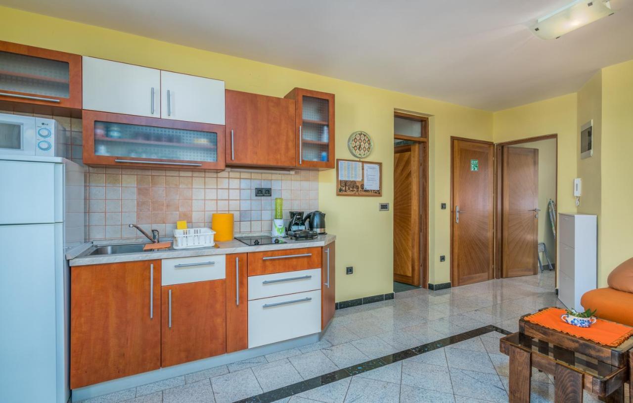 Apartment Rudika Klimno Luaran gambar