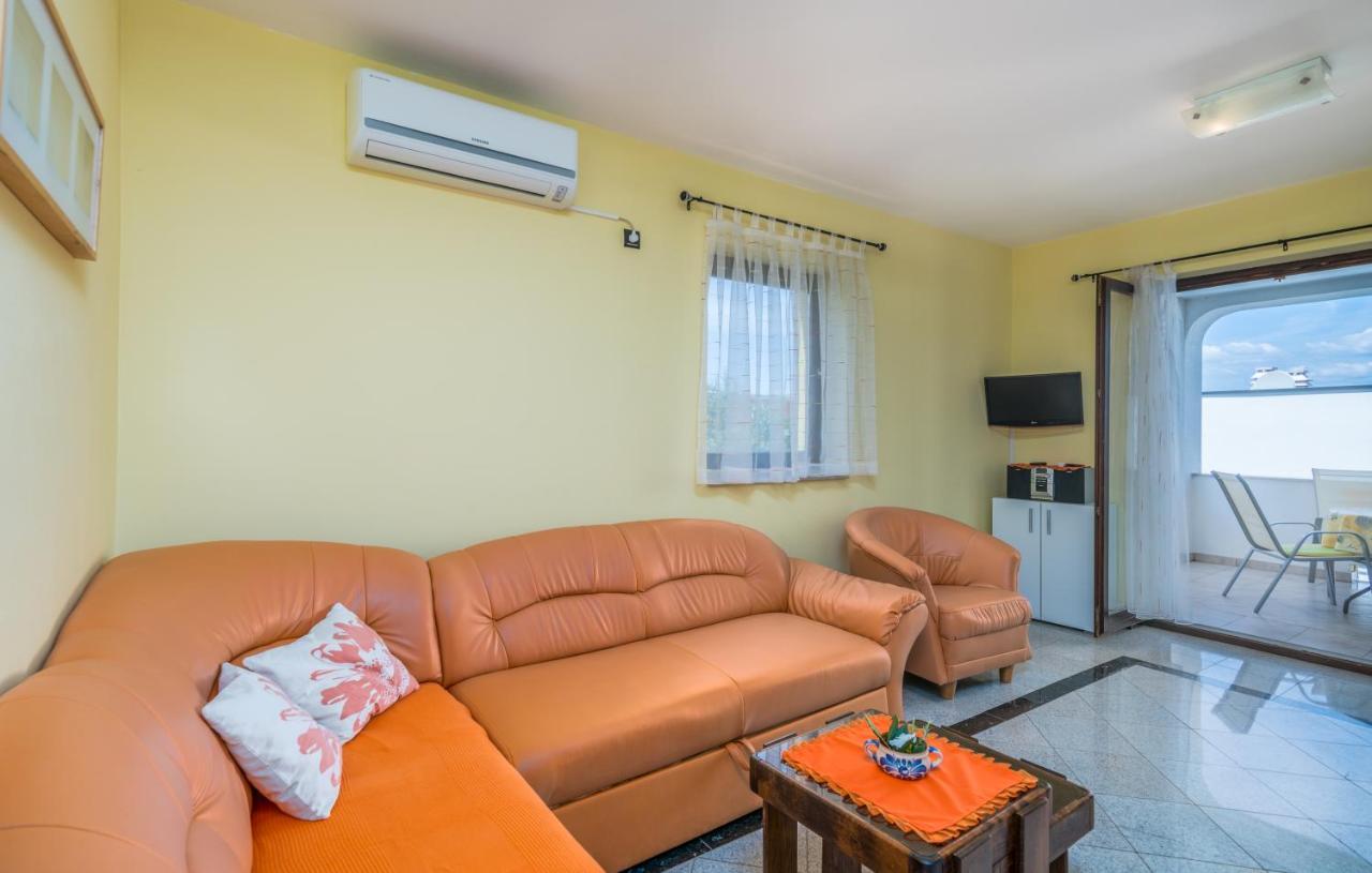 Apartment Rudika Klimno Luaran gambar